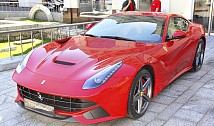 Ferrari F12